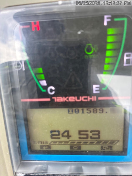 2021 TAKEUCHI TB235-2R
