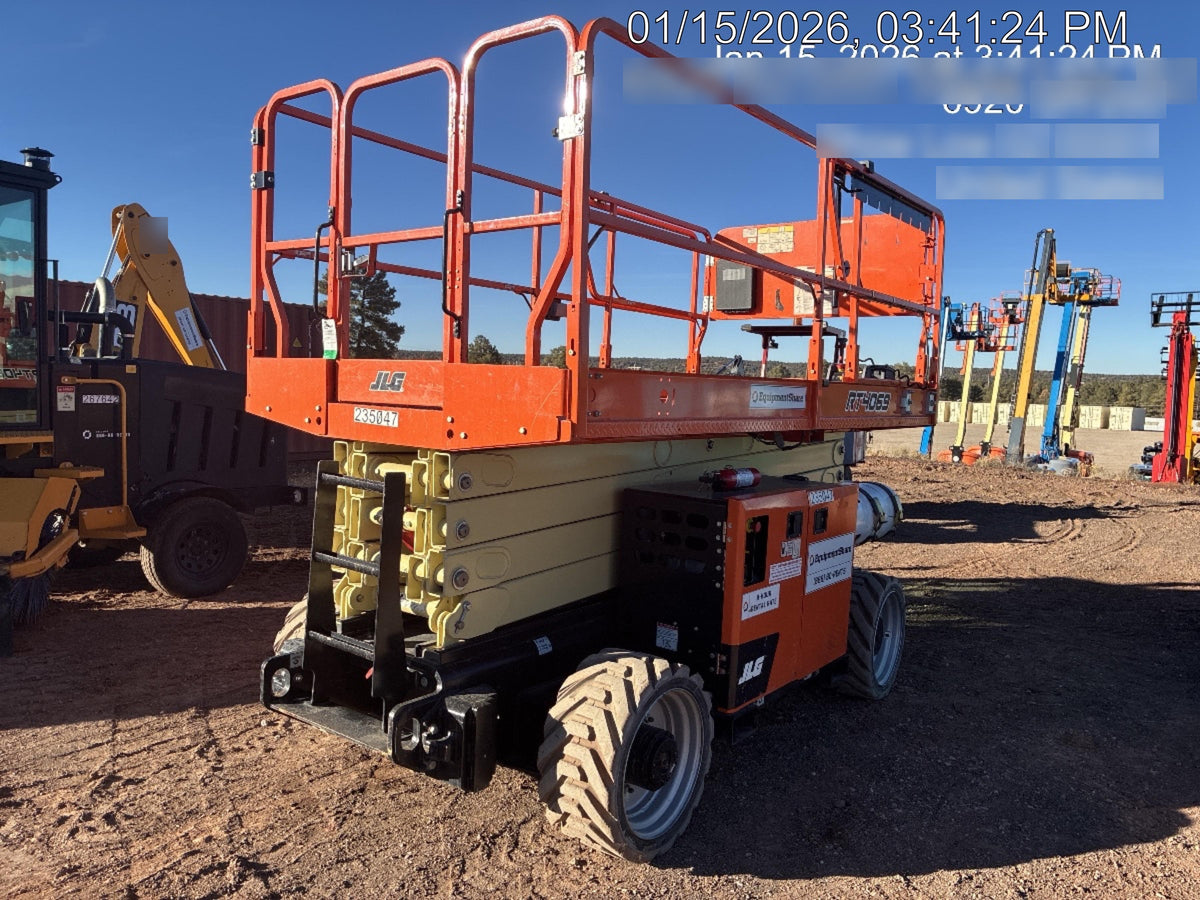 2022 JLG RT4069