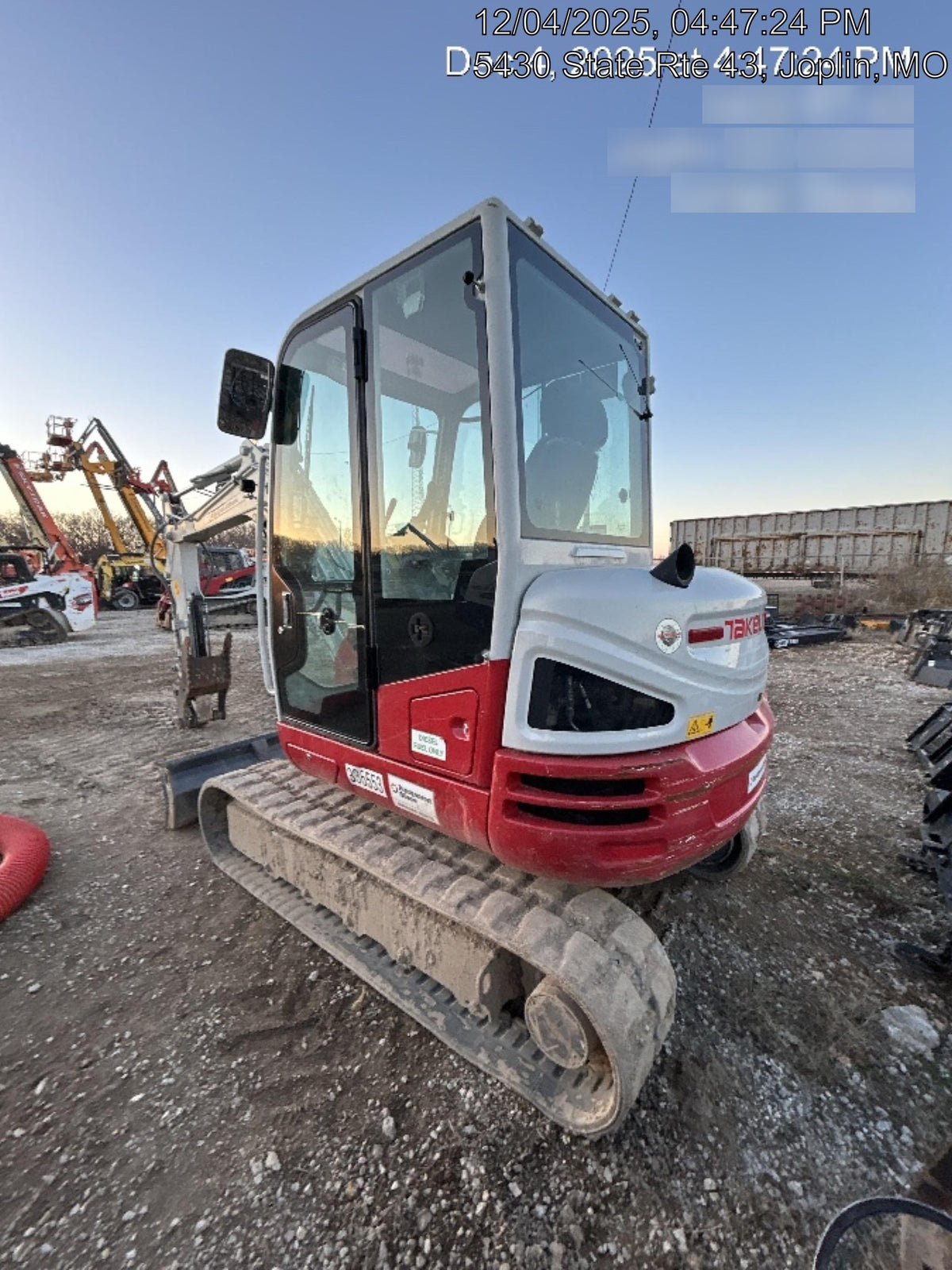 2023 TAKEUCHI TB250-2CR