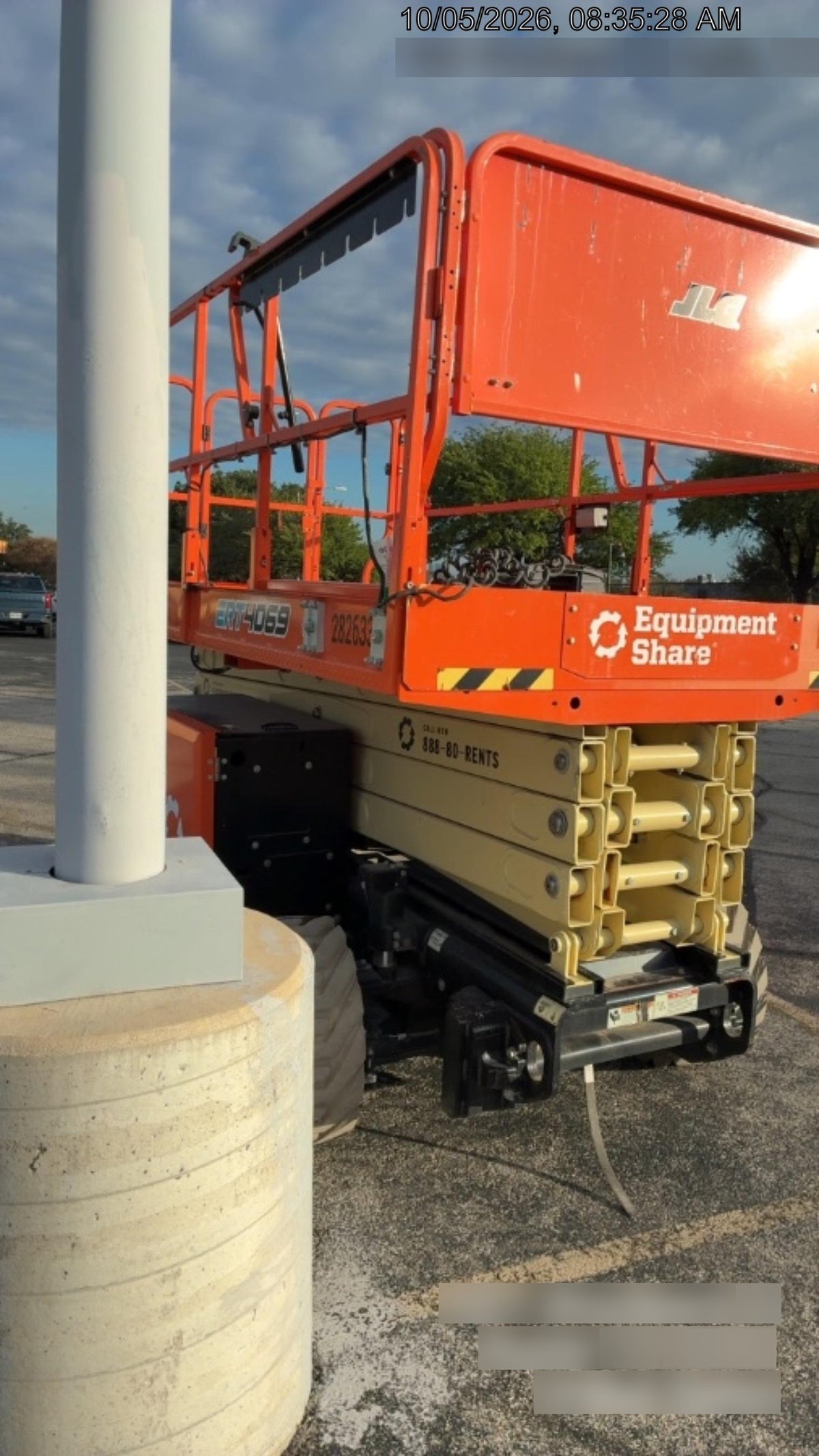 2022 JLG ERT4069
