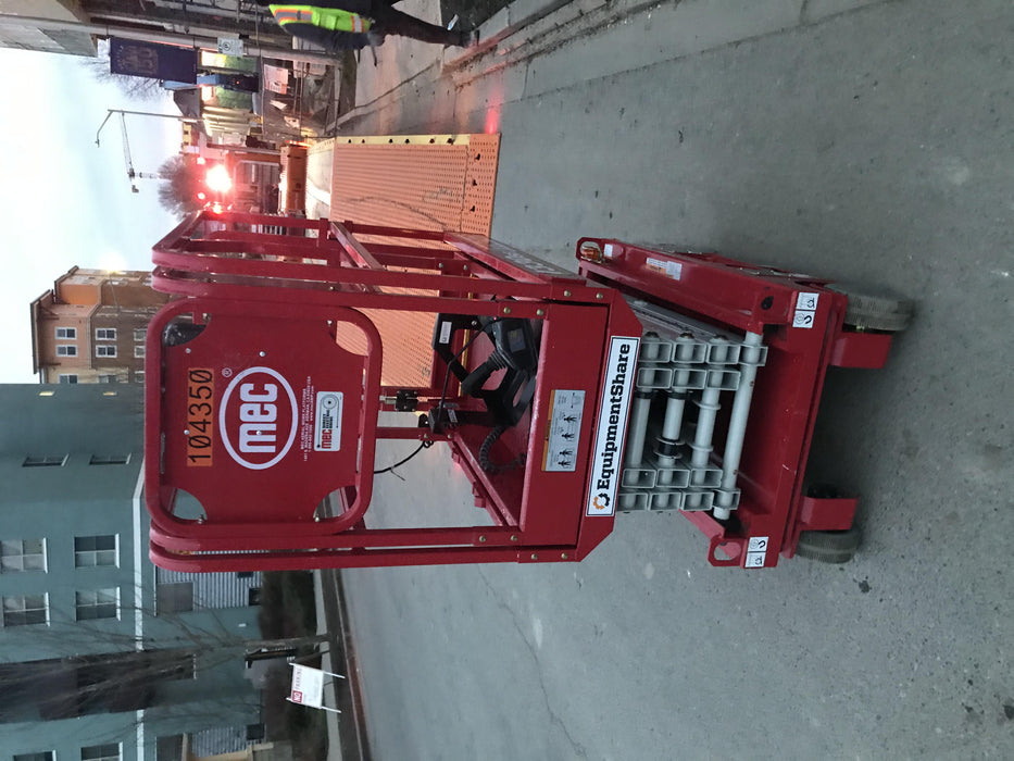 2020 MEC 1330SE Solid NM Tires, Steel Swing out Doors, LCS, Beacon, 900W Inverter