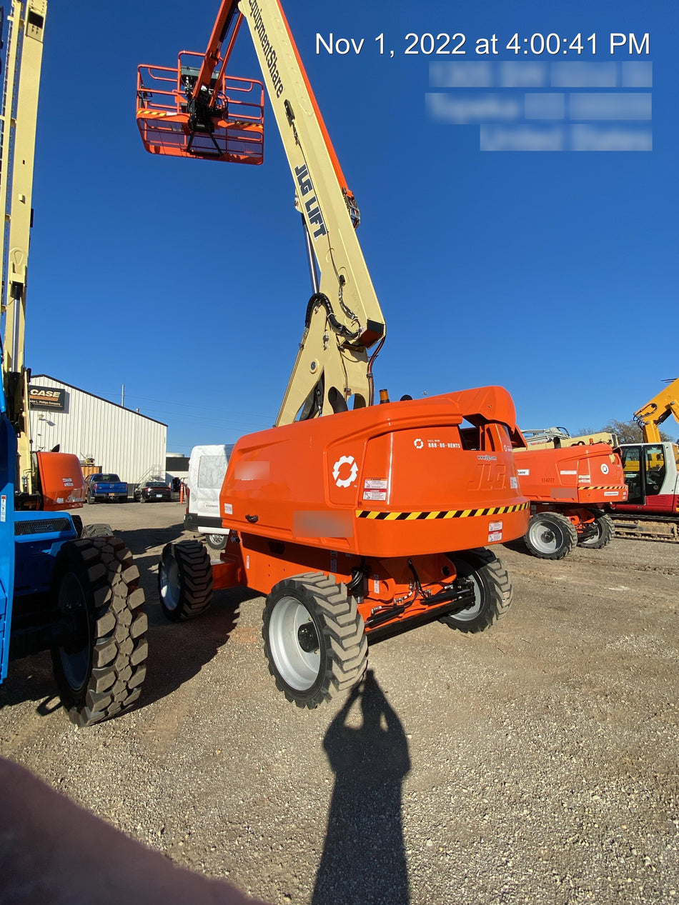 2022 JLG 660SJ