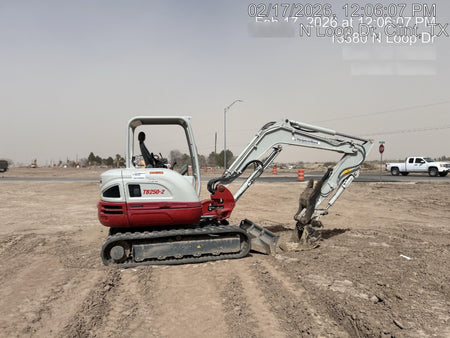 2022 TAKEUCHI TB250-2R