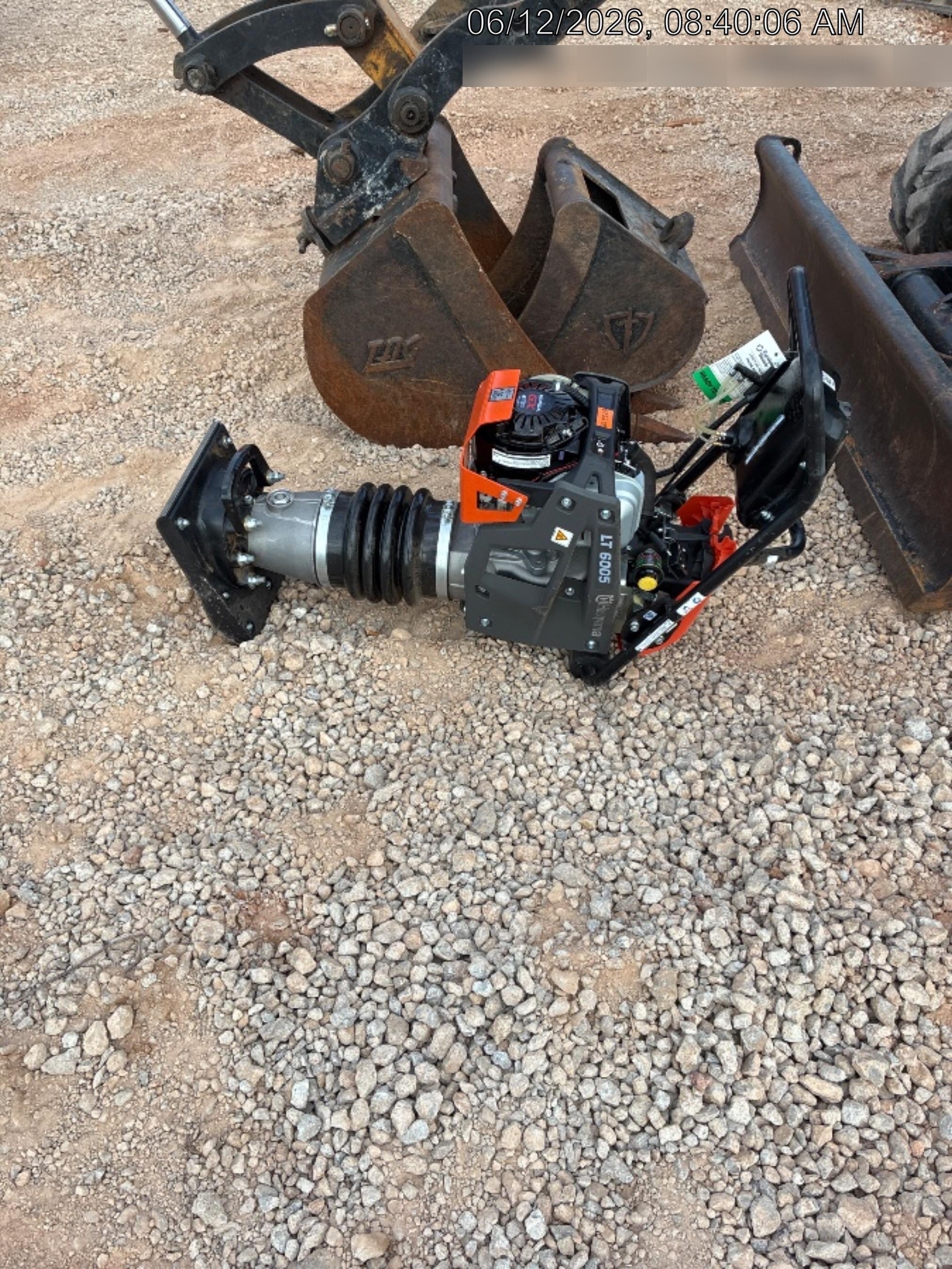2026 HUSQVARNA LT6005