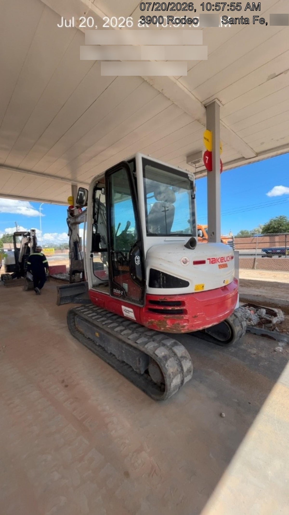 2021 TAKEUCHI TB250-2C
