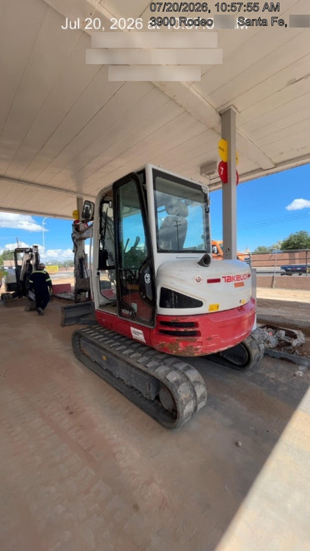 2021 TAKEUCHI TB250-2C