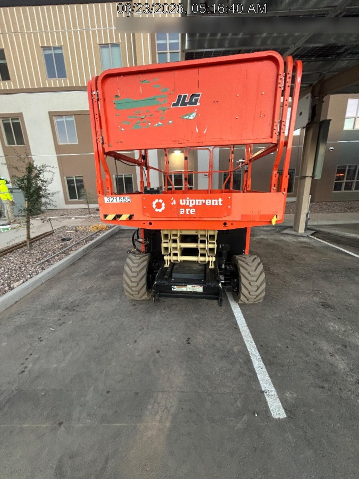 2023 JLG RT2669