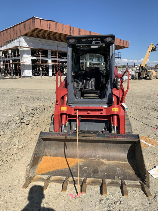 2022 TAKEUCHI TL8R2-CR