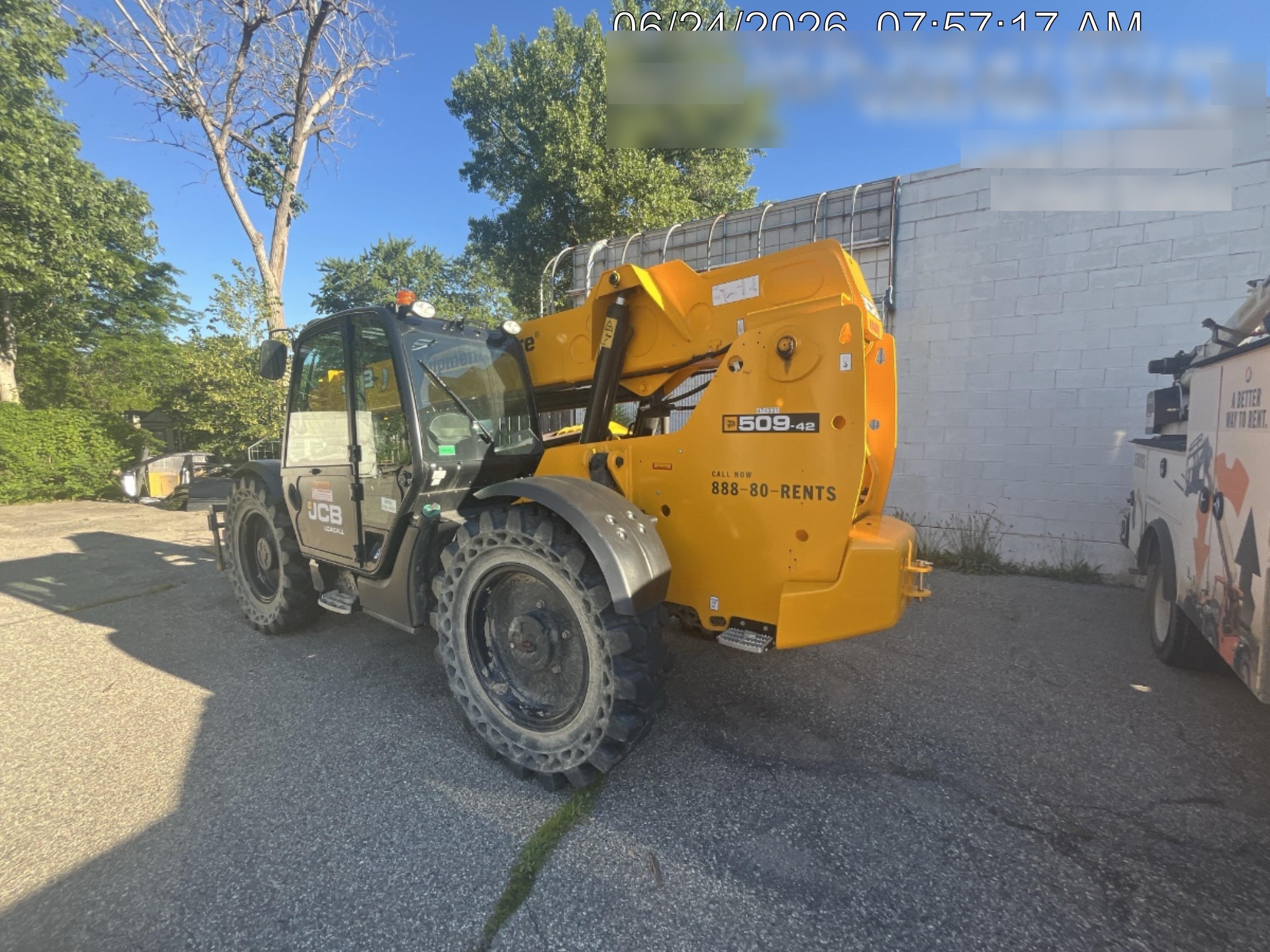 2025 JCB 509-42
