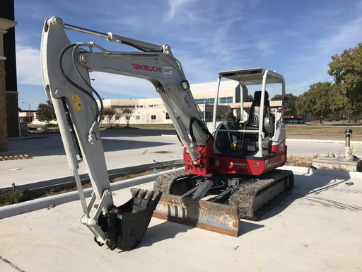 2019 Takeuchi TB260 Canopy, Standard Blade, Auxiliary hydraulics w/Manual QC, Hydraulic thumb, 12" ,18", 24" Bucket