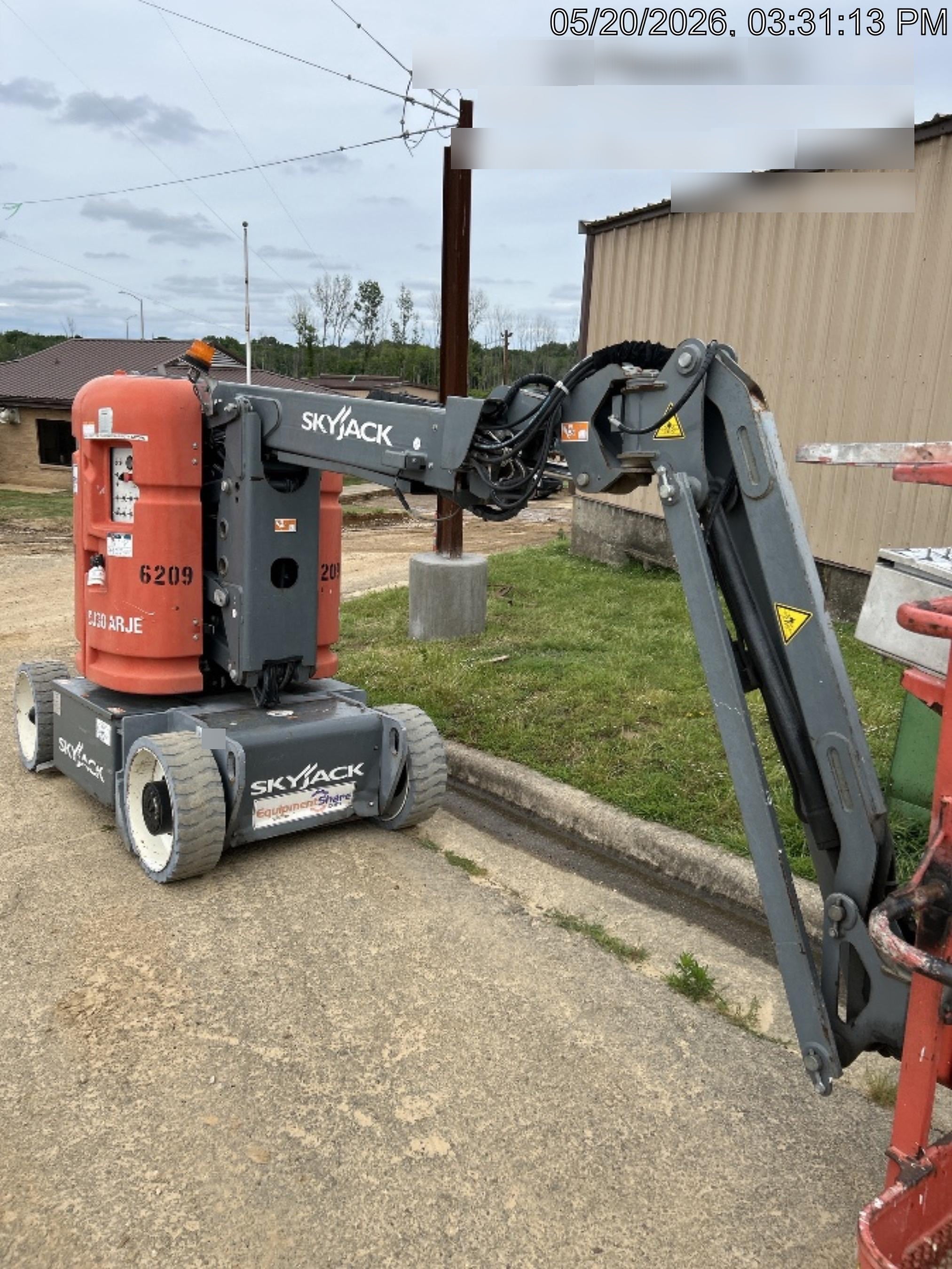 2017 SKYJACK SJ30 AJE