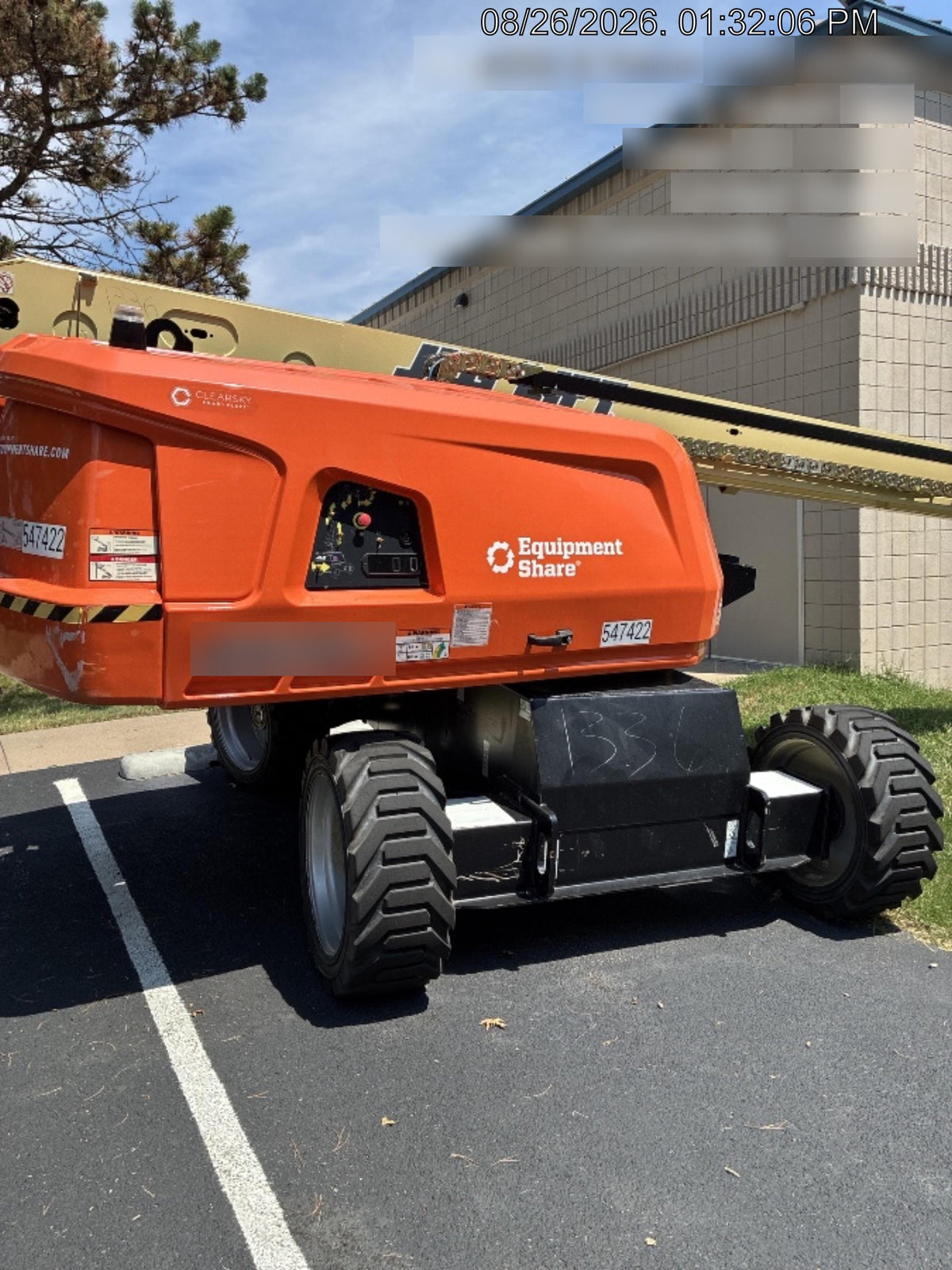 2025 JLG 660SJ