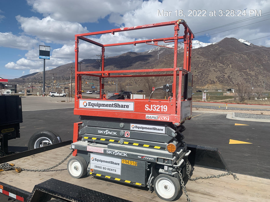 2021 SKYJACK SJ3219