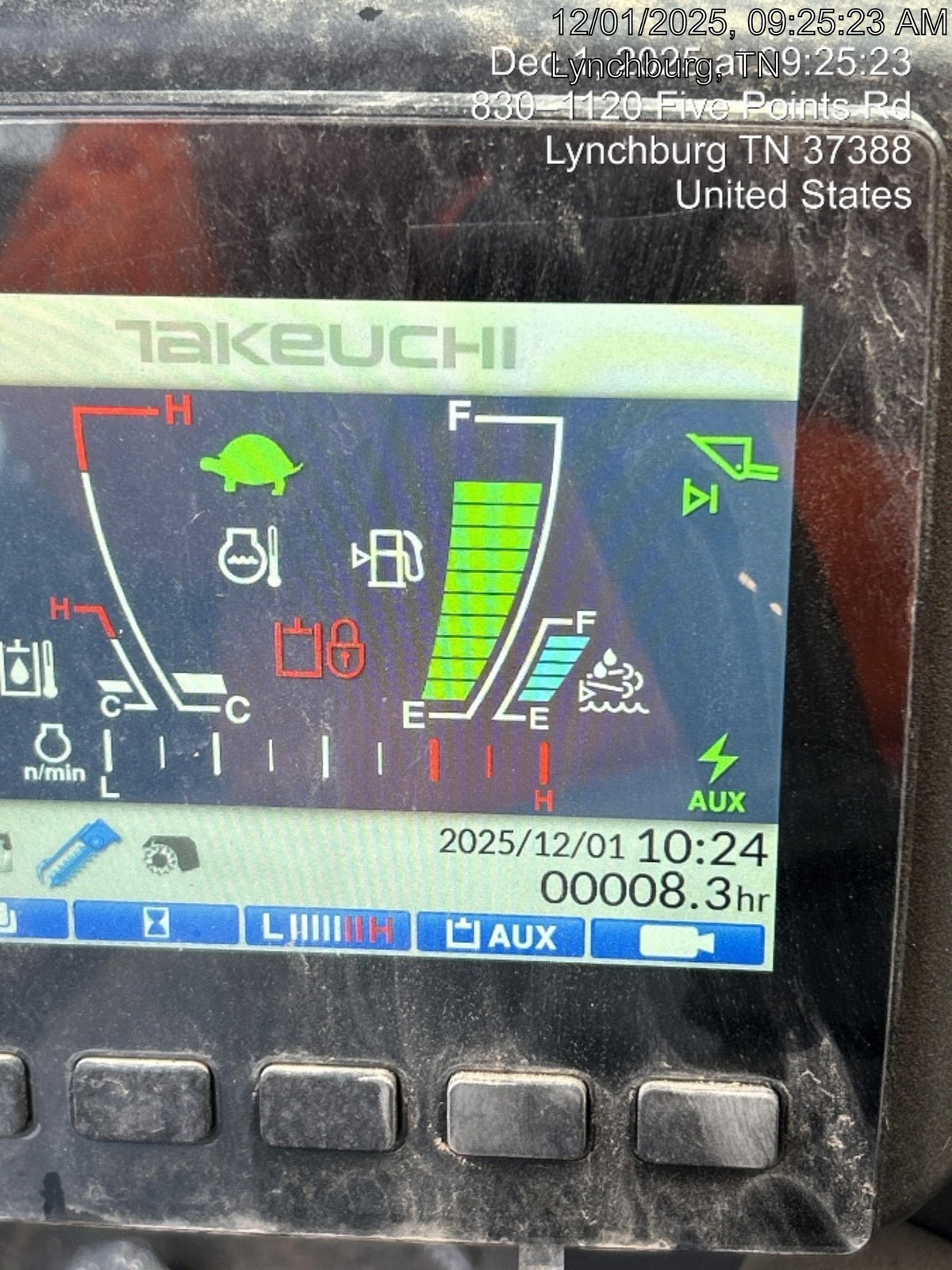 2025 TAKEUCHI TL12V2-CR
