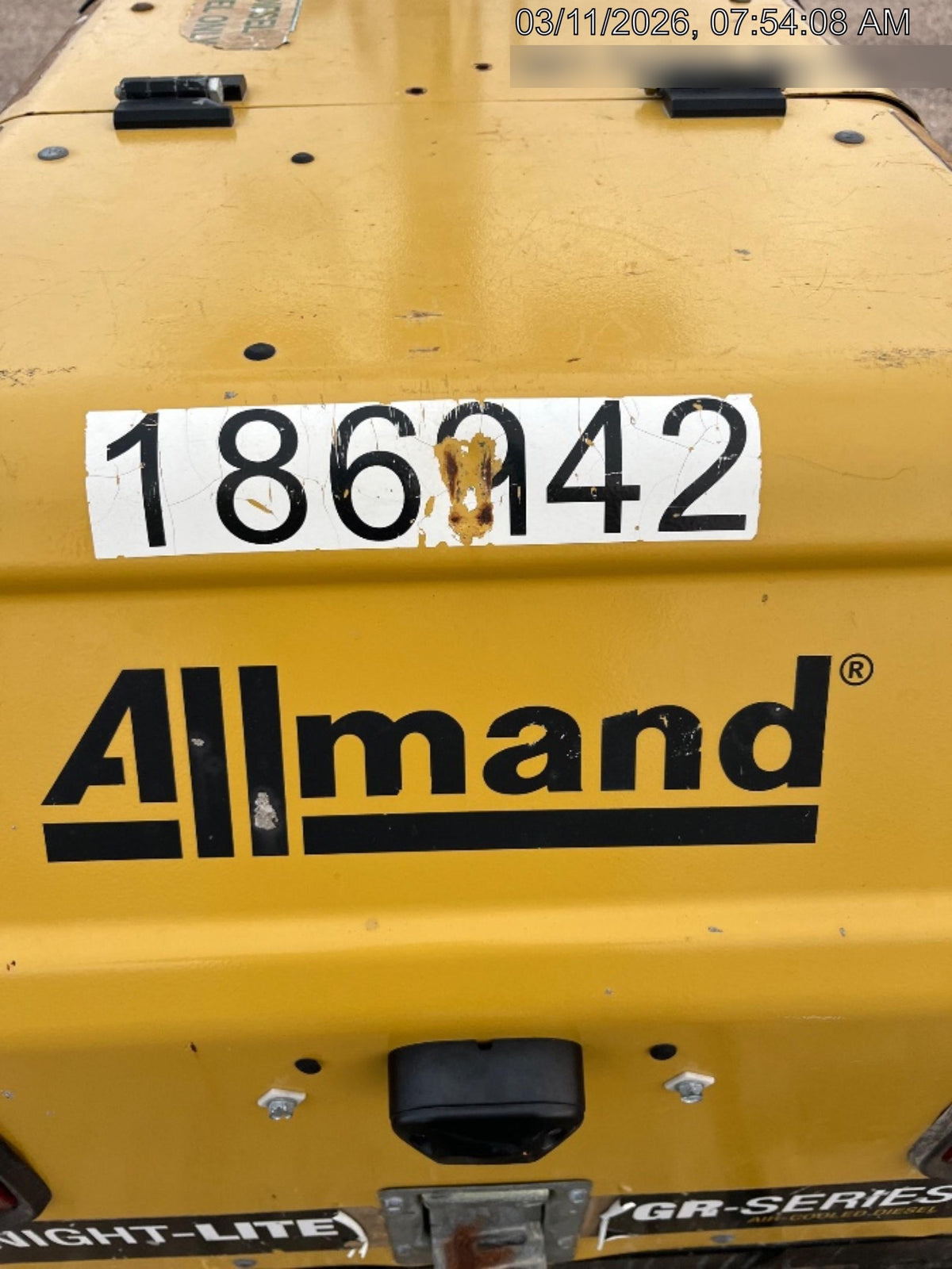Allmand NLV3GR (4) LED Light Fixture 350W, 23' Vertical Mast, 3kW Prime, Towable, Deep Sea L401, Leveling Jacks, Yanmar T4F 5.8hp