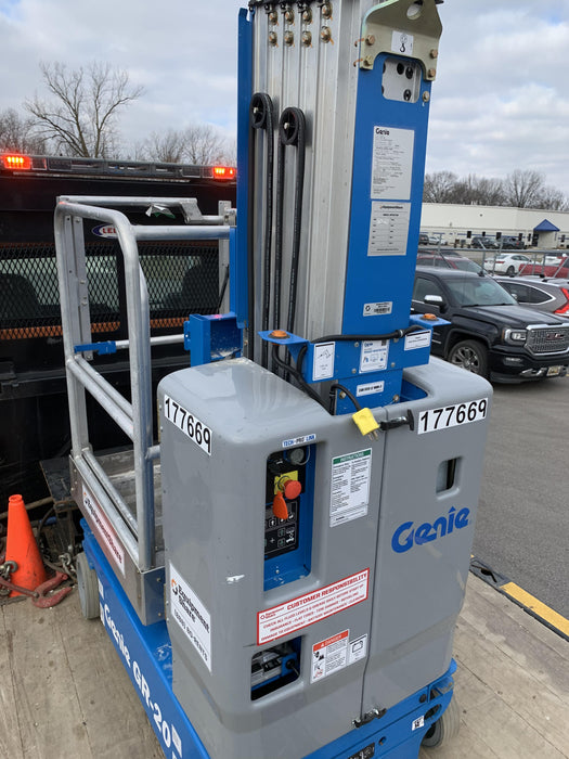 2021 GENIE GR-20