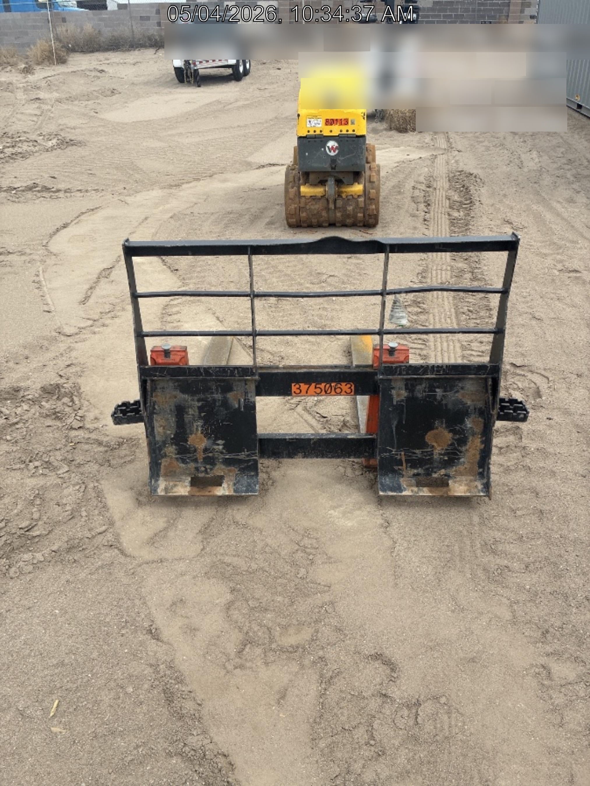 2023 ARROW MATERIAL HANDLING 72" Pallet Forks - Arrow