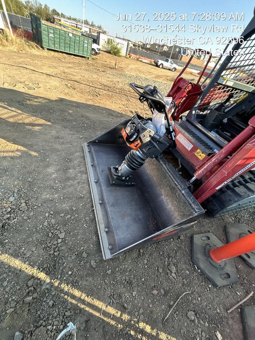 2025 HUSQVARNA LT6005