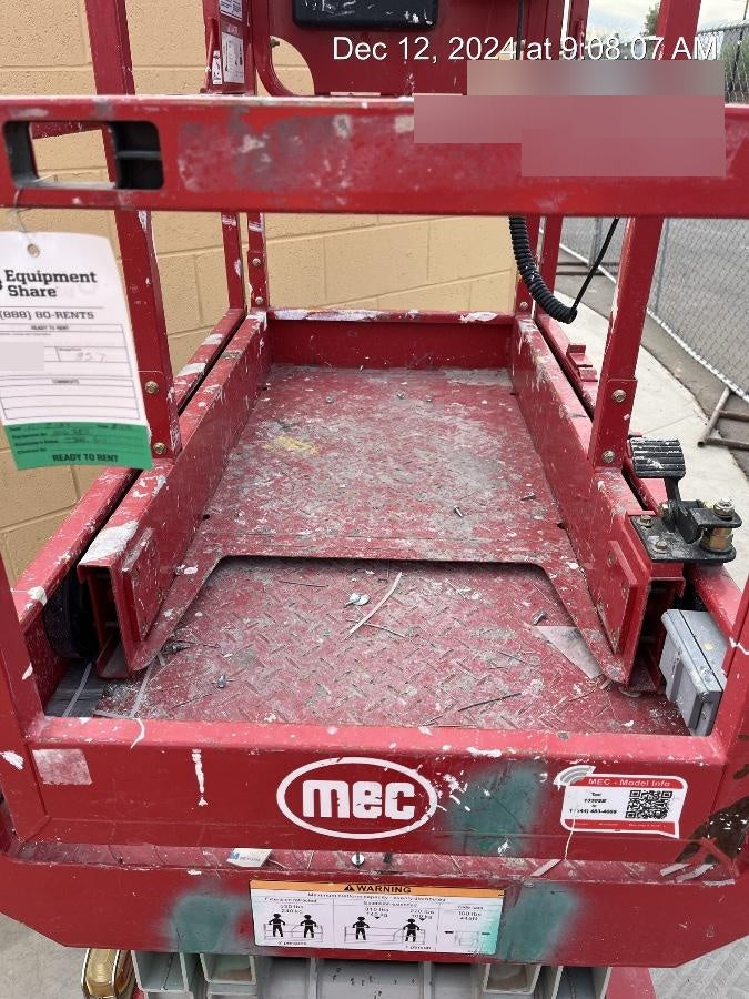 2020 MEC 1330SE Solid NM Tires, Steel Swing out Doors, LCS, Beacon, 900W Inverter