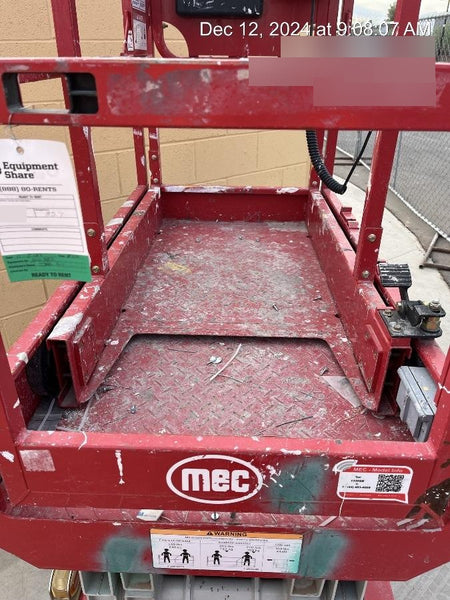 2020 MEC 1330SE Solid NM Tires, Steel Swing out Doors, LCS, Beacon, 900W Inverter