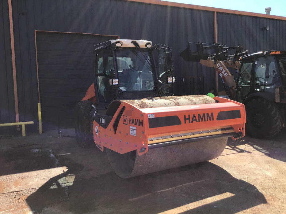 2019 HAMM HC100i (Cab)