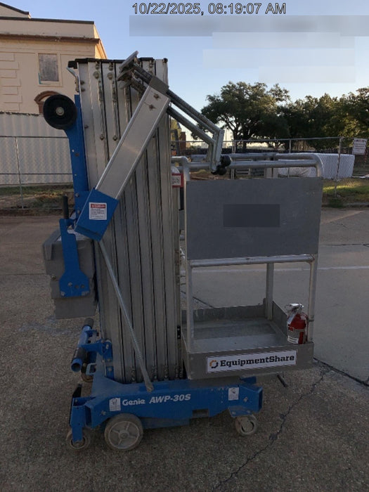 2019 GENIE AWP-30S
