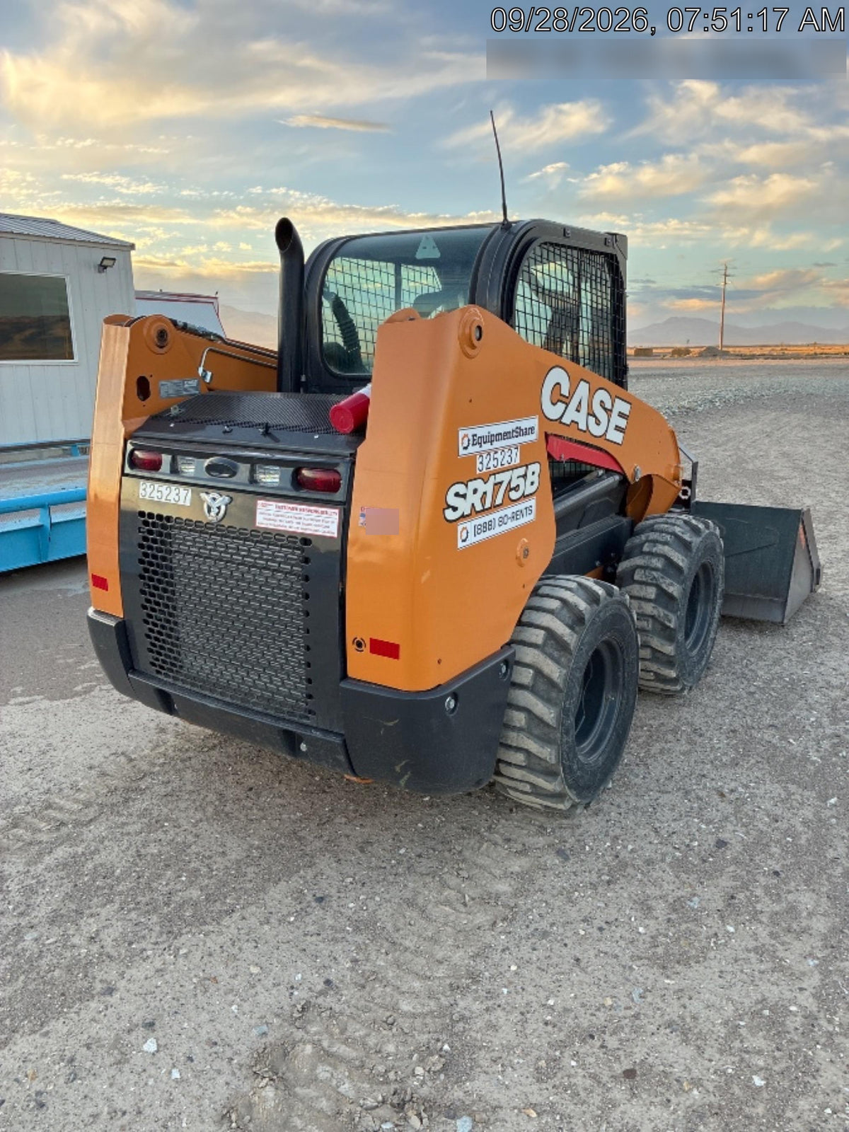 2023 CASE SR175