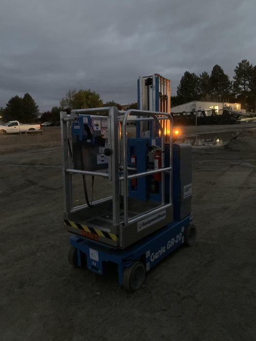 2021 GENIE GR-20
