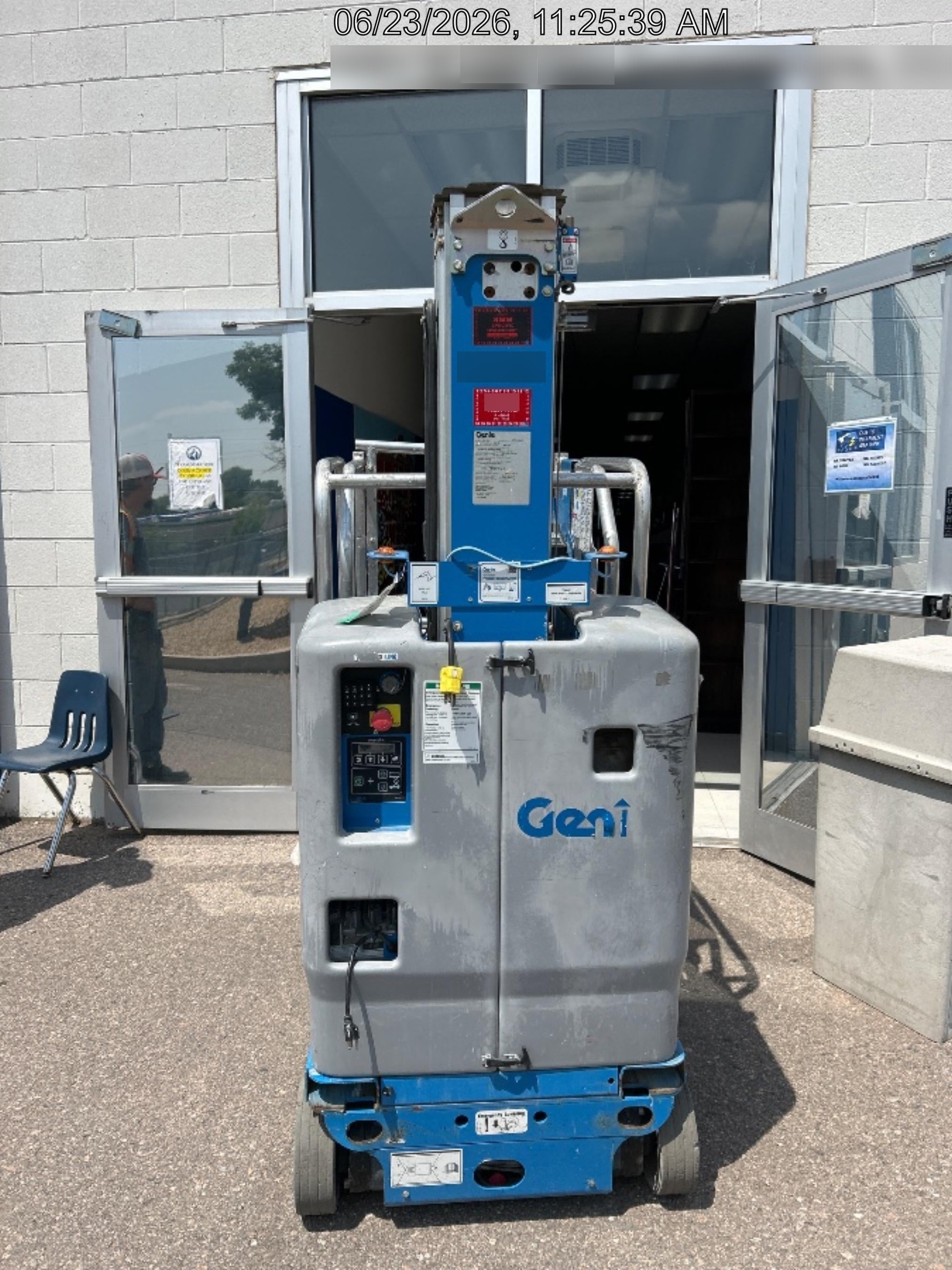 2019 GENIE GR-20