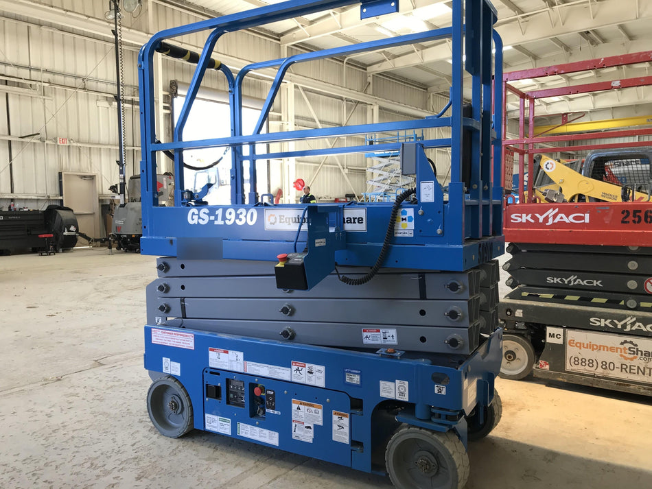 2019 Genie GS-1930 Fixed Rails with Chain Entry