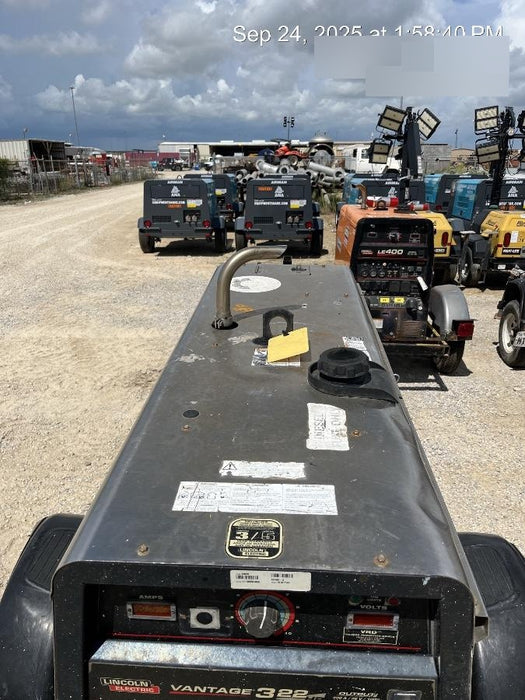 2019 Lincoln Electric Vantage 322 Welder Ready-Pak 3, Two wheel trailer, Fender and Light kit, Cable Rack