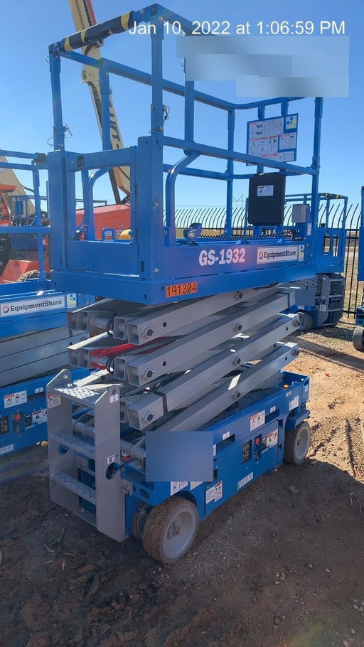 2021 GENIE GS-1932