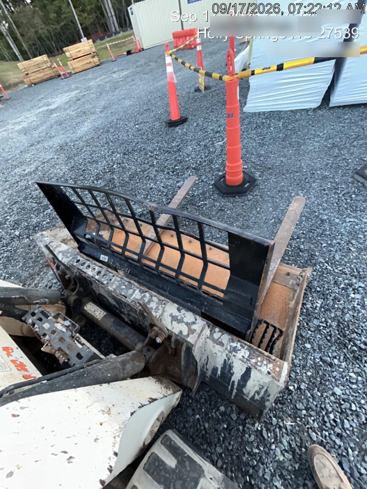 2026 ARROW MATERIAL HANDLING 72" Pallet Forks - Arrow