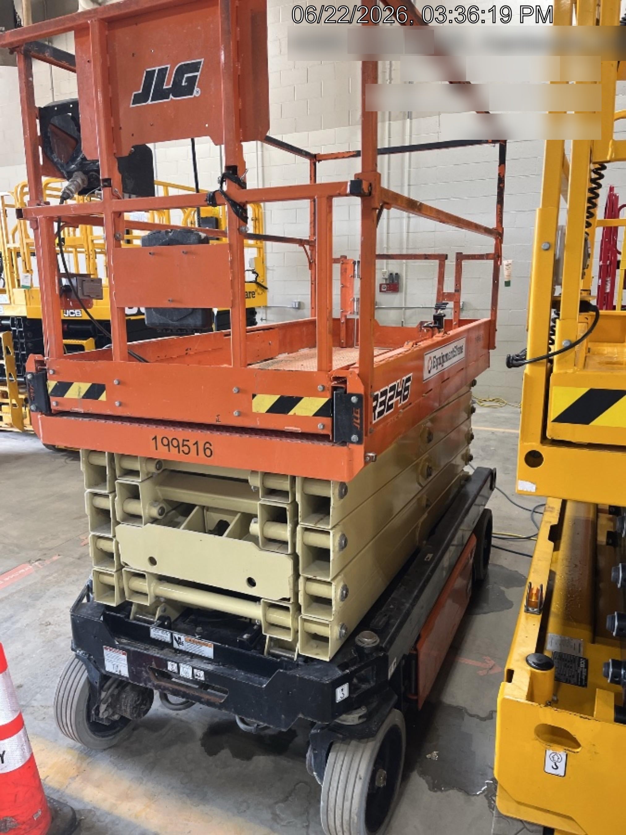2021 JLG R3246