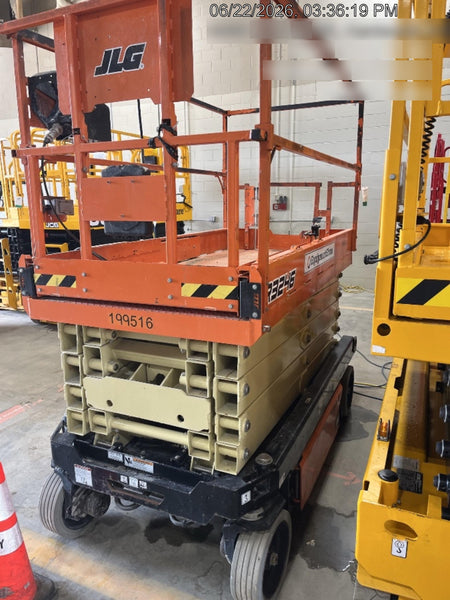 2021 JLG R3246