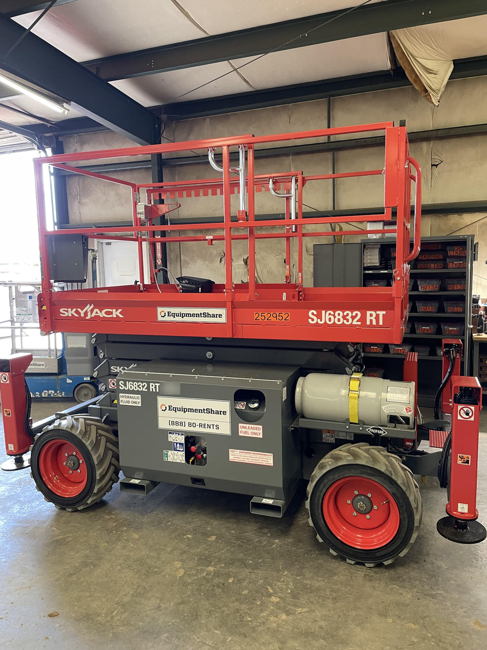 2022 SKYJACK SJ6832 RT