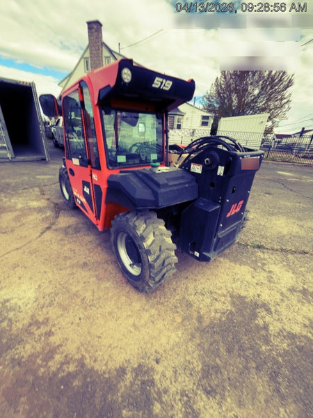 2025 JLG 519