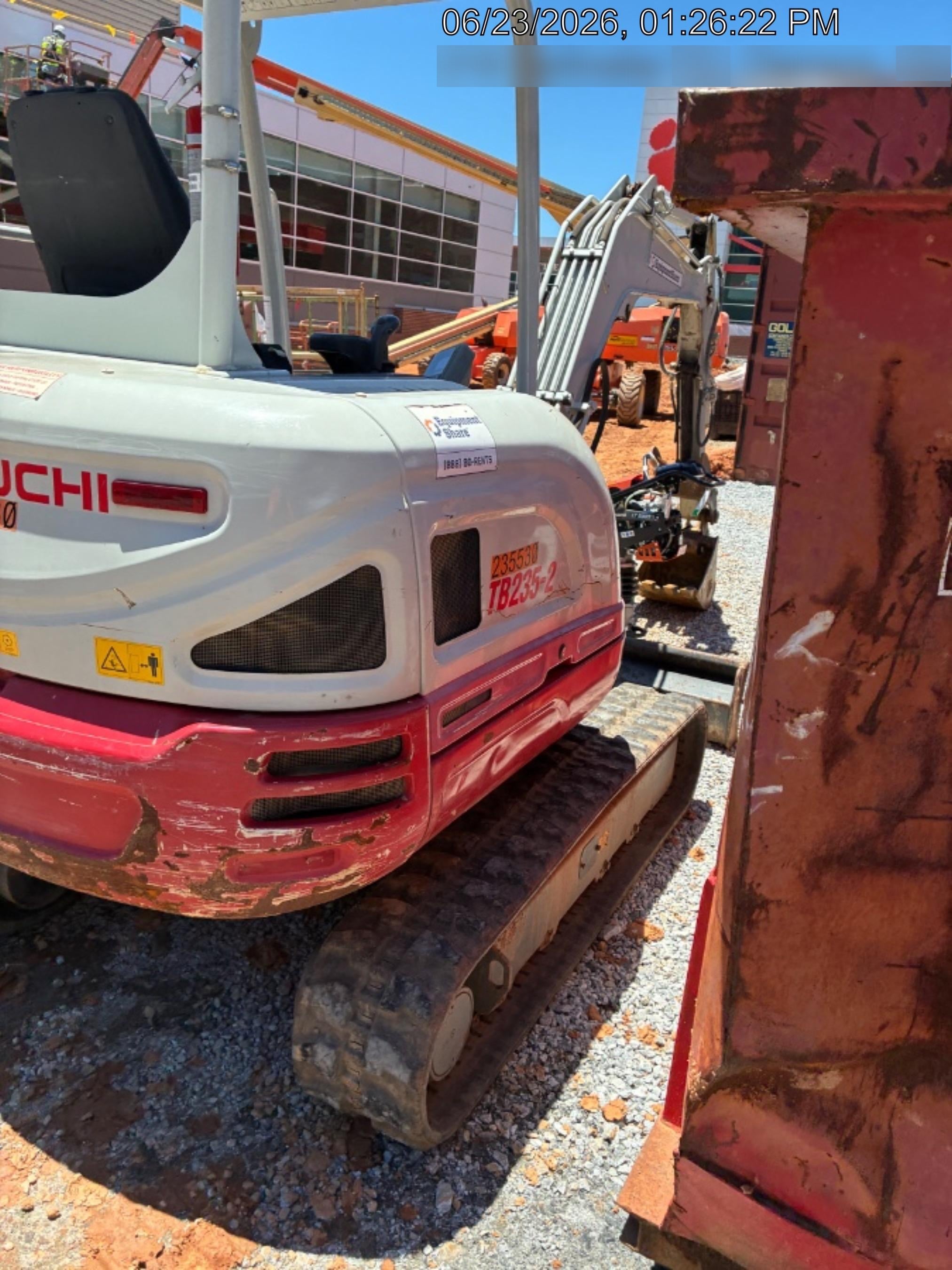 2022 TAKEUCHI TB235-2R