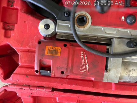 2021 MILWAUKEE 4272-21