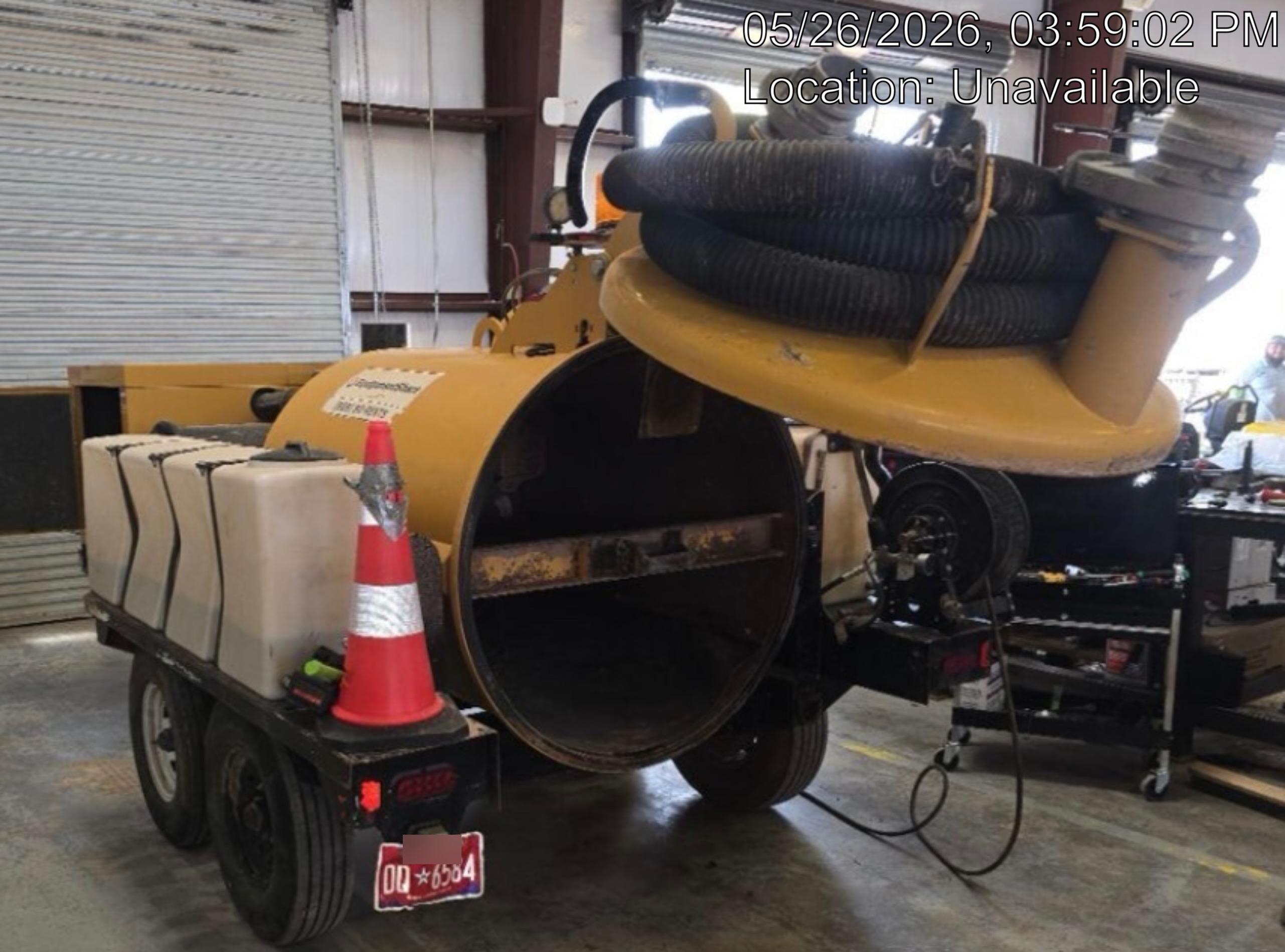 2023 VAC-TRON LP573XDT