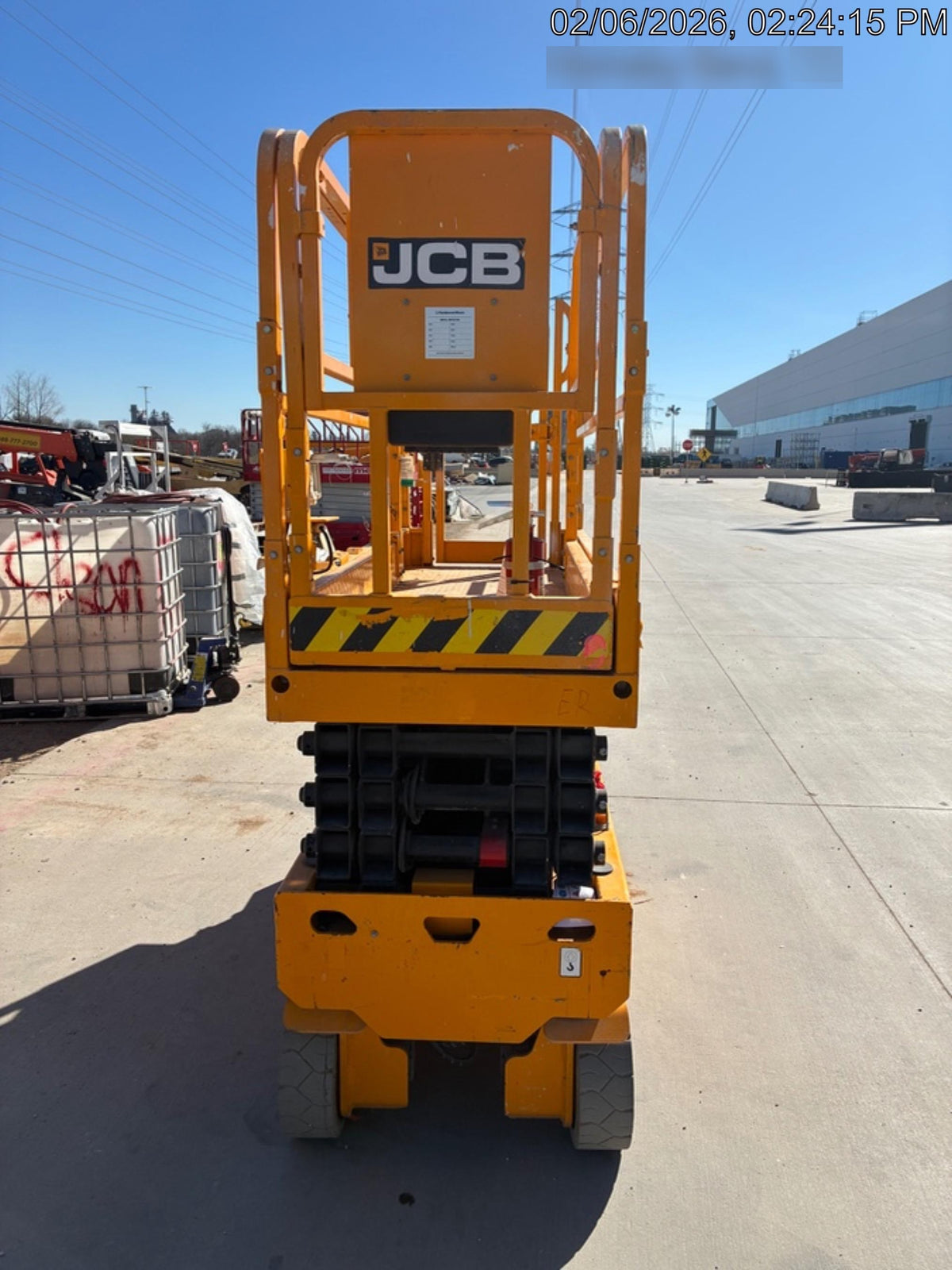 2023 JCB S2632E