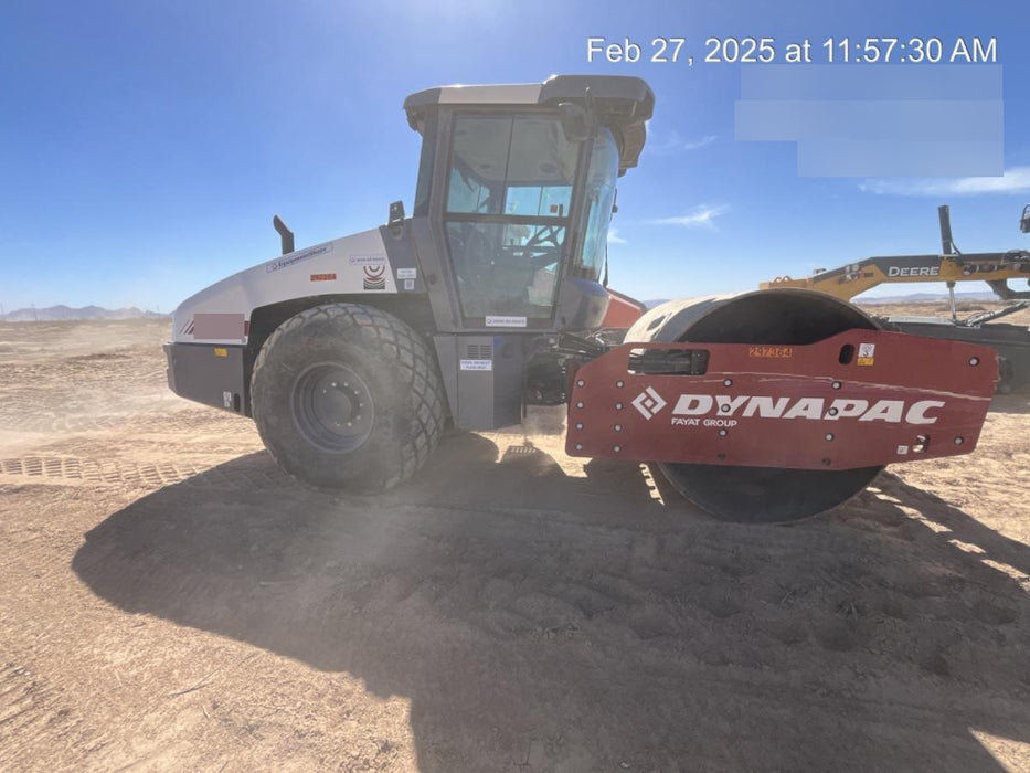 2023 DYNAPAC CA2500D