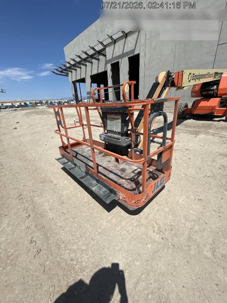 2022 JLG 660SJ