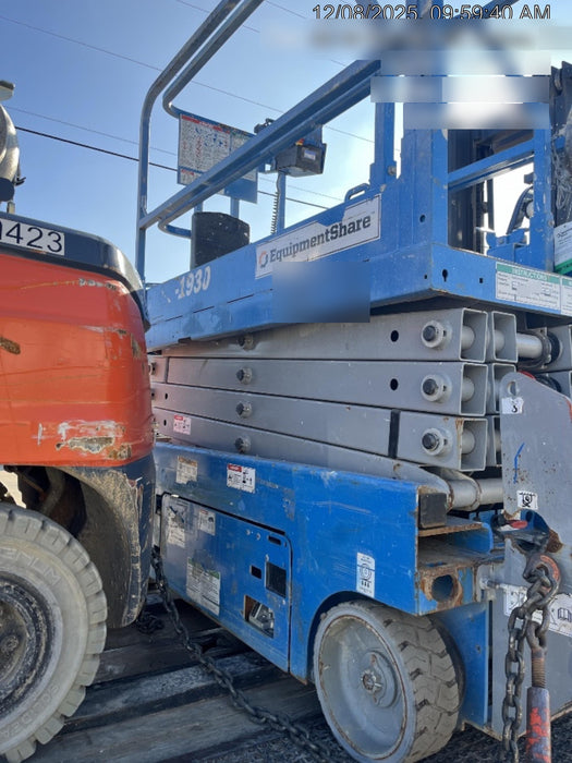 2019 Genie GS-1930 Fixed Rails with Chain Entry