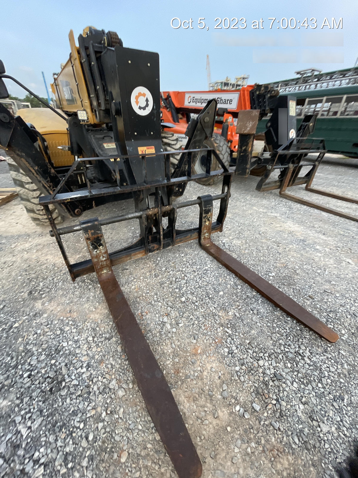 2021 SANY STH1056