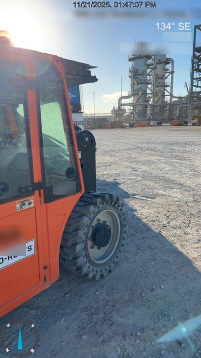 2020 JLG G5-18A Cab/Heat/Air, NM Solid Tires, Beacon w/48" Carriage, 48" Pallet Forks