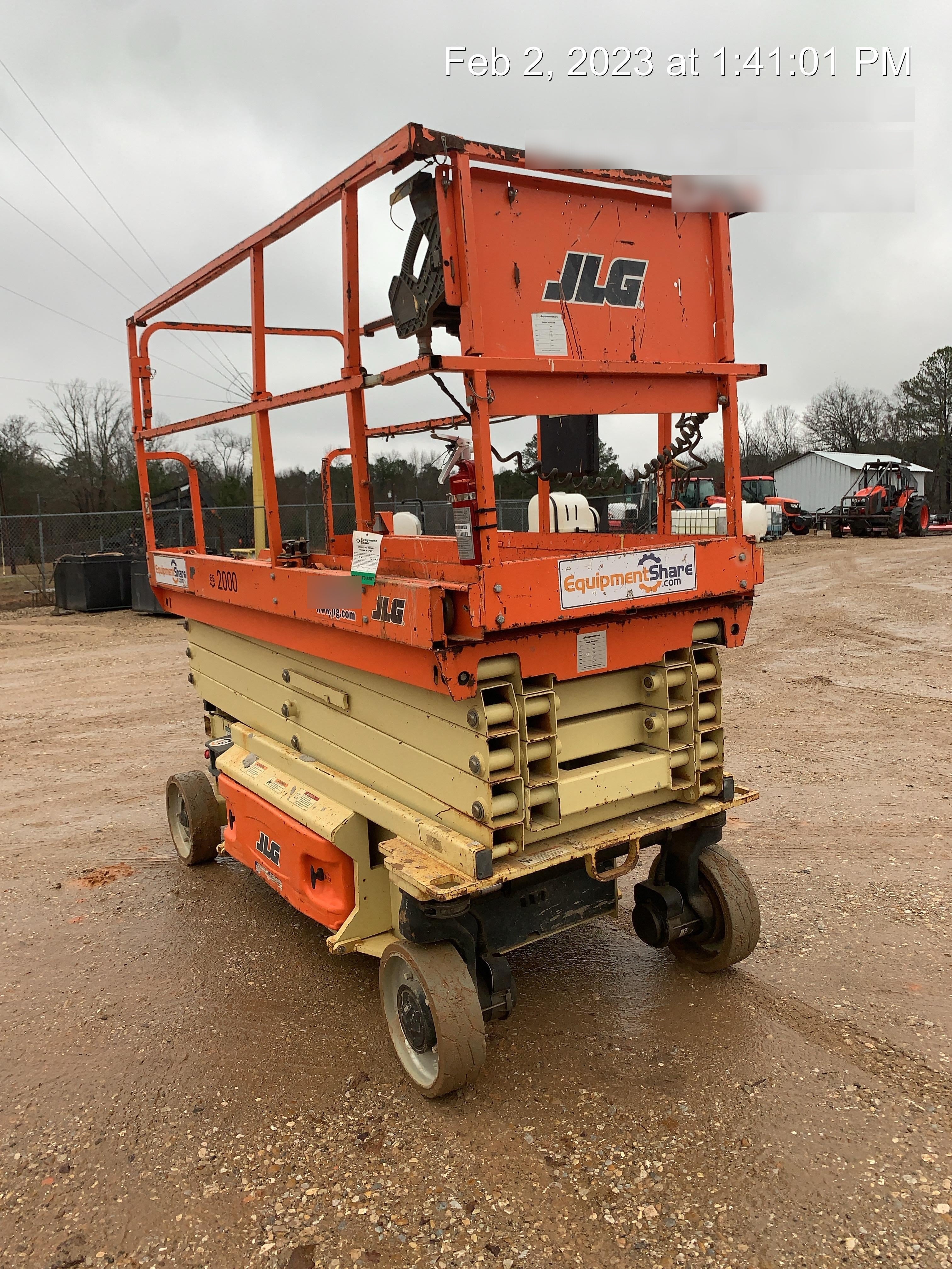 2016 JLG 3246ES