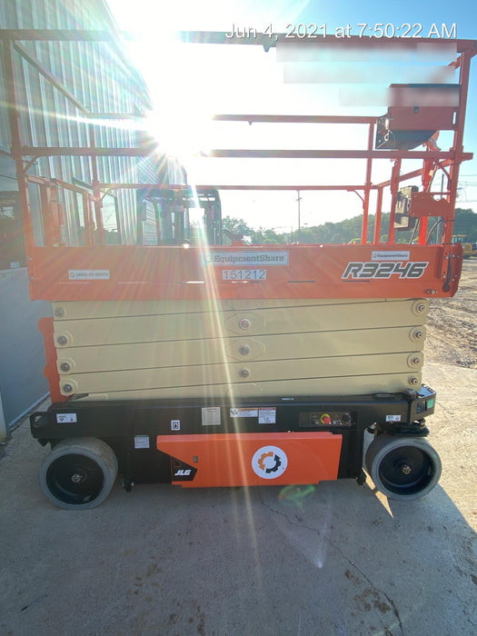 2021 JLG R3246
