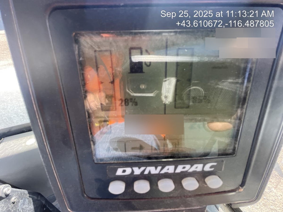 2023 DYNAPAC CA2500D