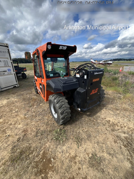 2025 JLG 519